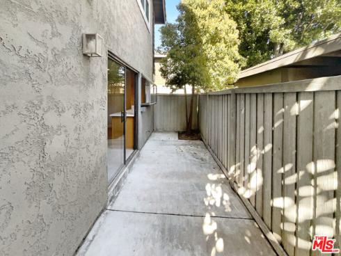 99 Streamwood , Irvine, CA