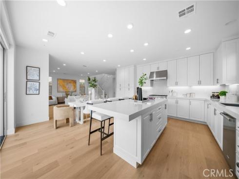 107 Somera , Irvine, CA