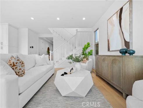 206 Collino , Irvine, CA