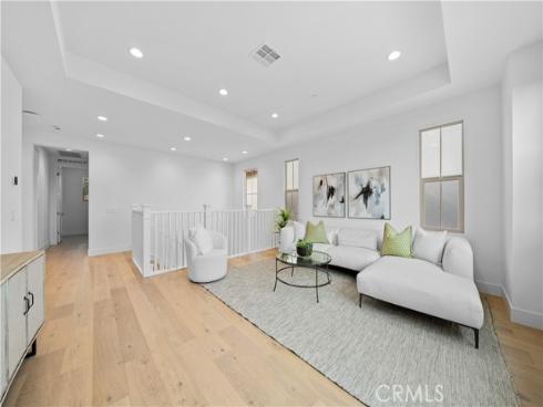 206 Collino , Irvine, CA