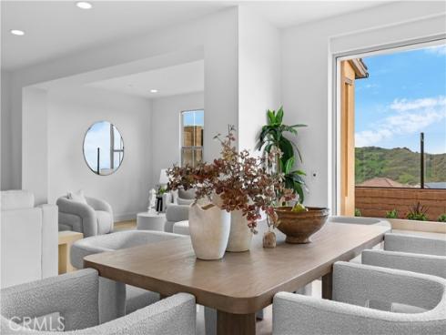 206 Collino , Irvine, CA