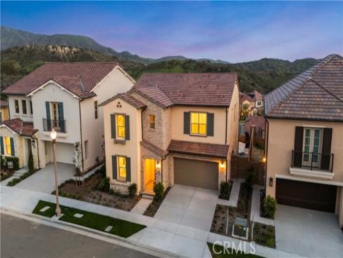 206 Collino , Irvine, CA