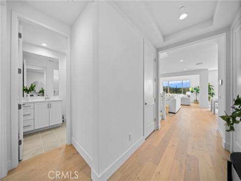 206 Collino , Irvine, CA