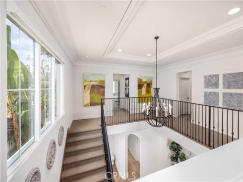 62 Mapleton , Irvine, CA