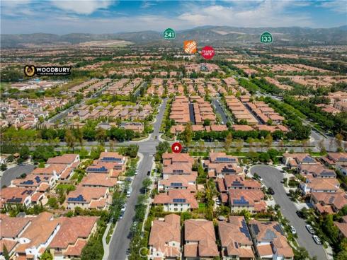 62 Mapleton , Irvine, CA