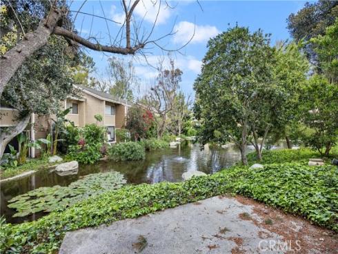 163  Pineview  , Irvine, CA