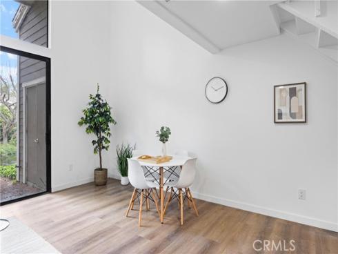 163  Pineview  , Irvine, CA