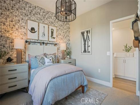 236 Knot , Irvine, CA