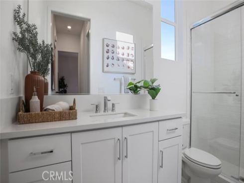 236 Knot , Irvine, CA