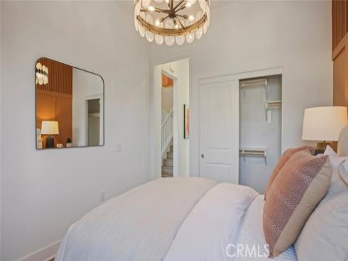 236 Knot , Irvine, CA