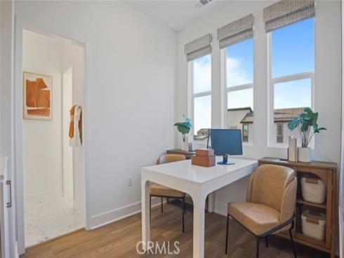 236 Knot , Irvine, CA