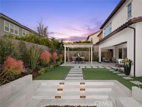 113  Pixel  , Irvine, CA