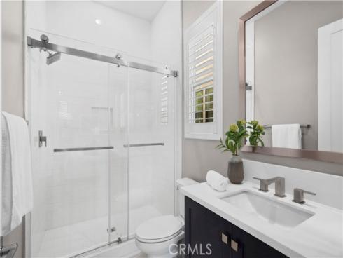 113  Pixel  , Irvine, CA