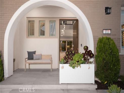 113  Pixel  , Irvine, CA