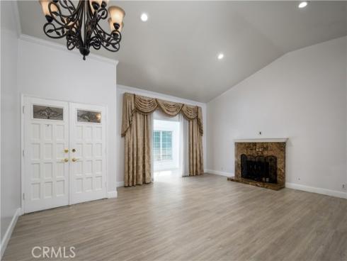 5321 Strasbourg Avenue, Irvine, CA