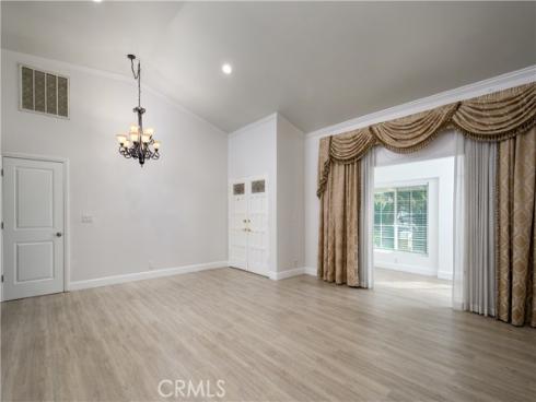 5321 Strasbourg Avenue, Irvine, CA