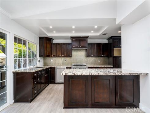 5321 Strasbourg Avenue, Irvine, CA