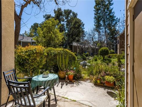 179 Pineview , Irvine, CA