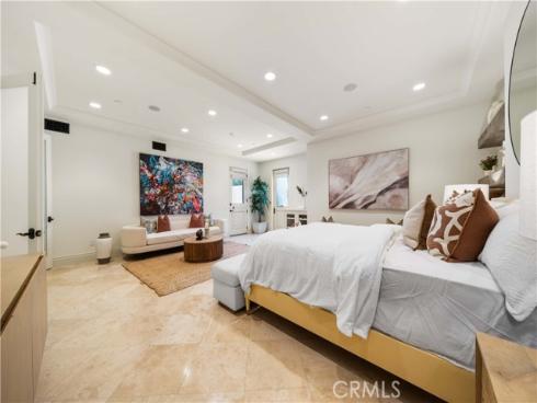 32  Golden Eagle  , Irvine, CA