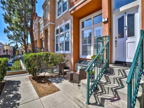 5  Arese Aisle  , Irvine, CA