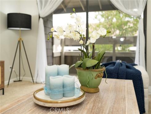 306 Streamwood , Irvine, CA