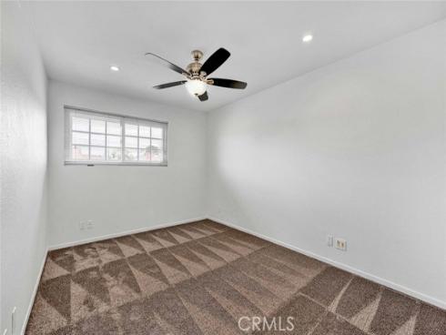 25  Bennington  , Irvine, CA