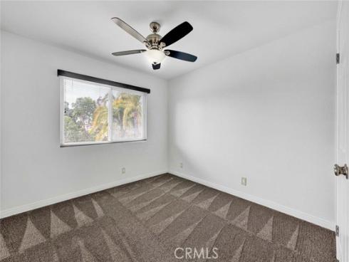 25  Bennington  , Irvine, CA