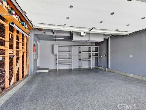 25  Bennington  , Irvine, CA