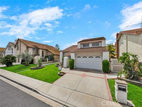 25  Bennington  , Irvine, CA