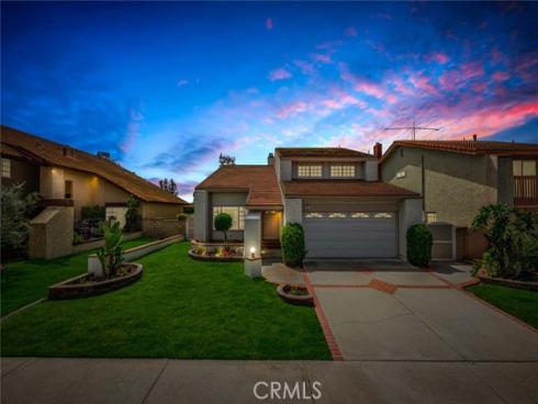 25  Bennington  , Irvine, CA