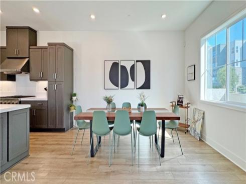 349 Abacus , Irvine, CA