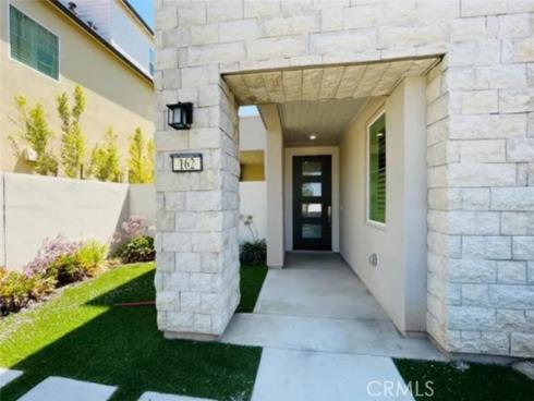 162  Perpective  , Irvine, CA