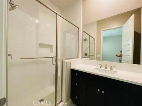 162  Perpective  , Irvine, CA