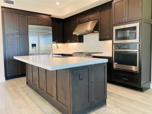 162  Perpective  , Irvine, CA