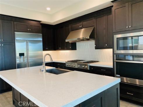 162  Perpective  , Irvine, CA