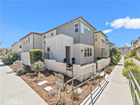 396  Chorus  , Irvine, CA