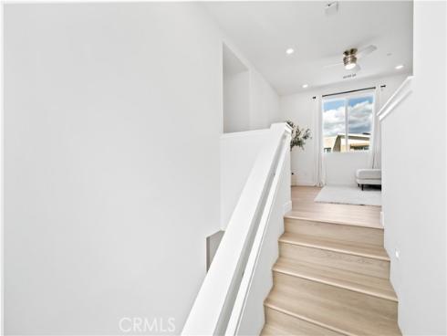 396  Chorus  , Irvine, CA