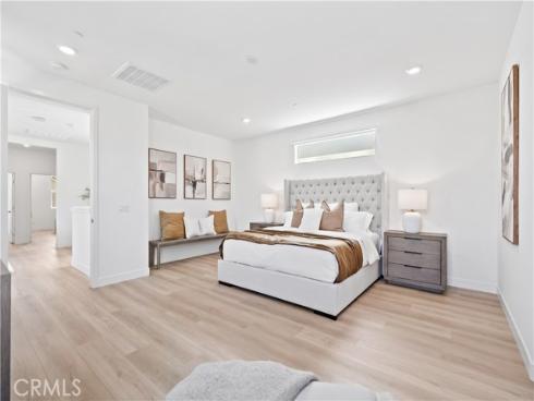 396  Chorus  , Irvine, CA