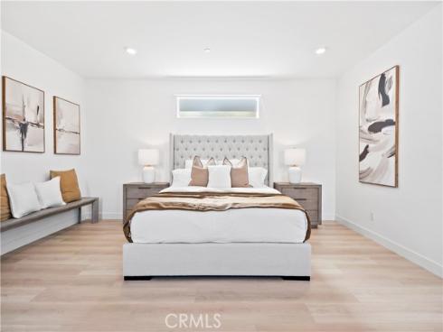 396  Chorus  , Irvine, CA