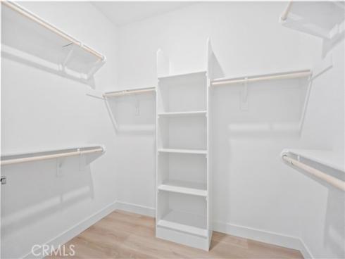 396  Chorus  , Irvine, CA