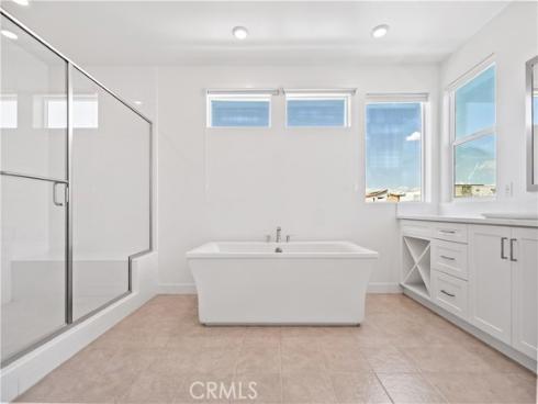 396  Chorus  , Irvine, CA