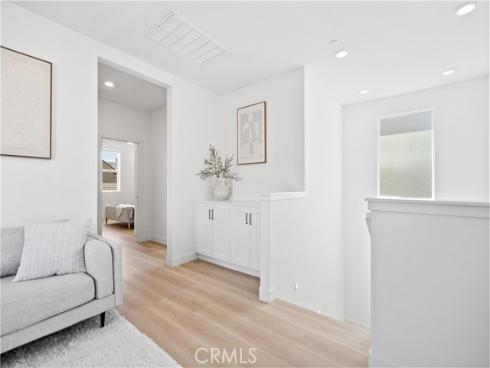 396  Chorus  , Irvine, CA