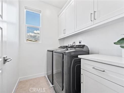 396  Chorus  , Irvine, CA