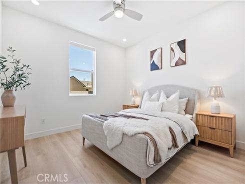 396  Chorus  , Irvine, CA