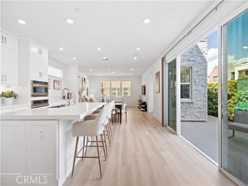 396  Chorus  , Irvine, CA