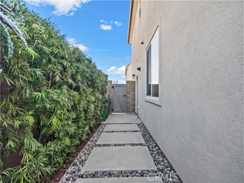 396  Chorus  , Irvine, CA