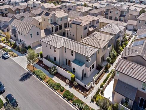 396  Chorus  , Irvine, CA