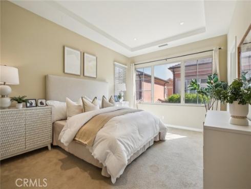 76 Bianco , Irvine, CA