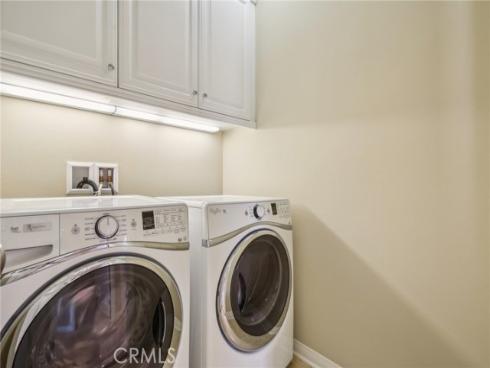 76 Bianco , Irvine, CA