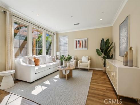 76 Bianco , Irvine, CA